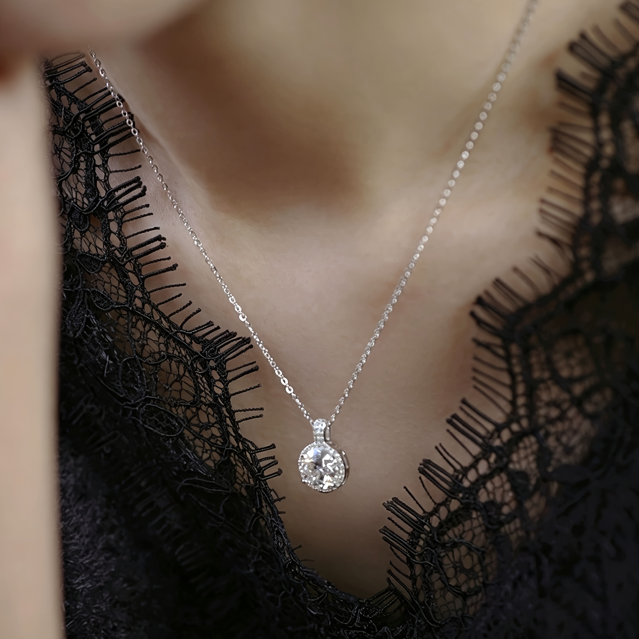 Women's 925 Silver Round Sparkling Necklace, Elegant Daily Wear